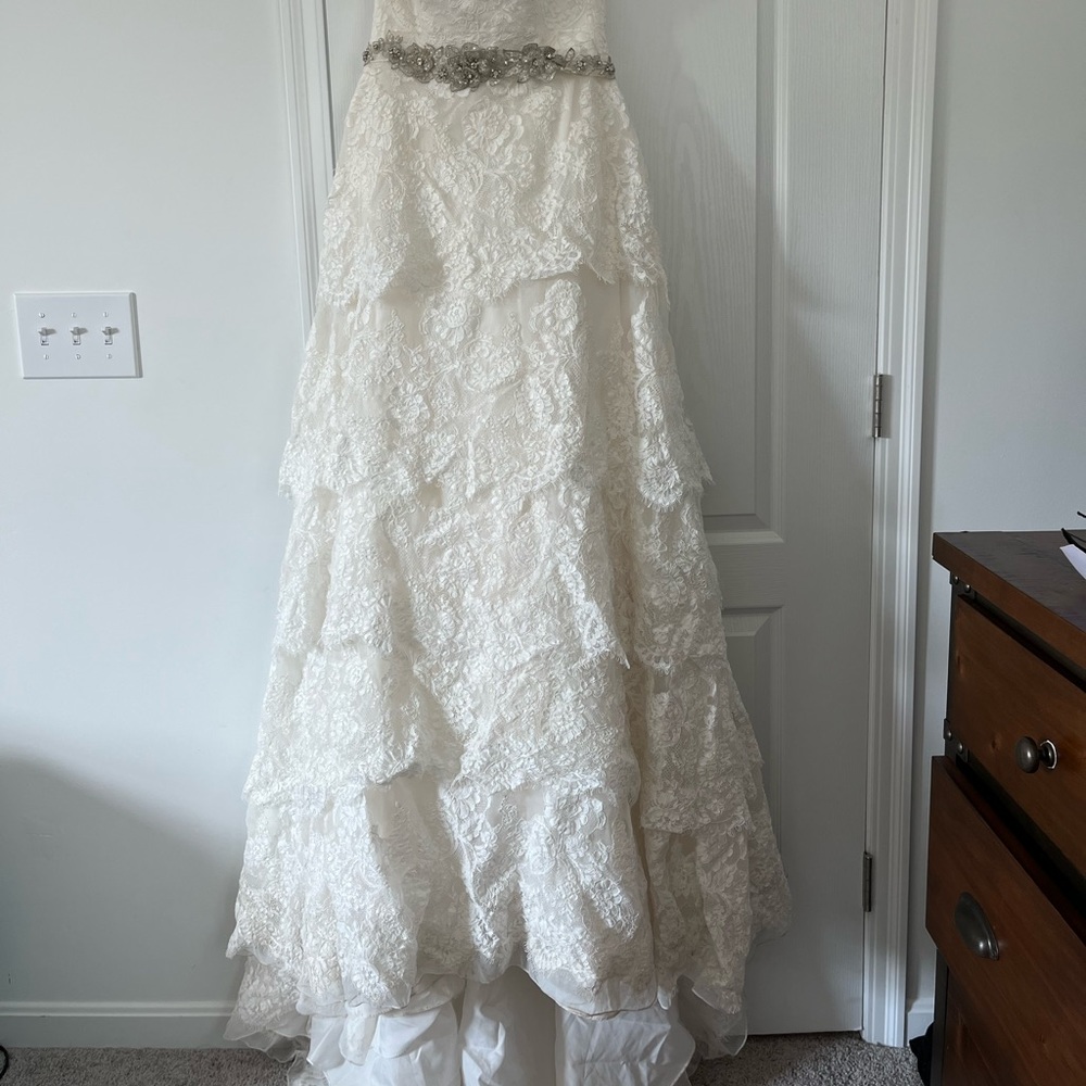 Oleg Cassini Wedding Dress size 6